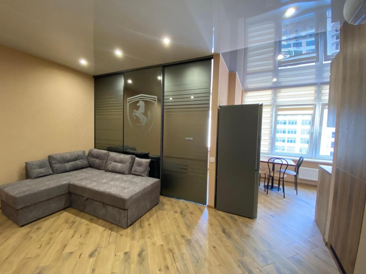 Arcadia Comfort Apartments Odessa Eksteriør bilde